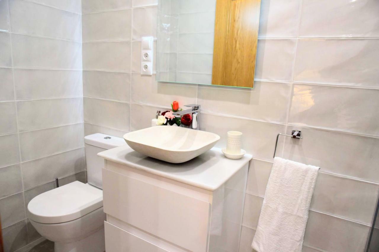 Cozy Apartment City Center Malaga Bagian luar foto