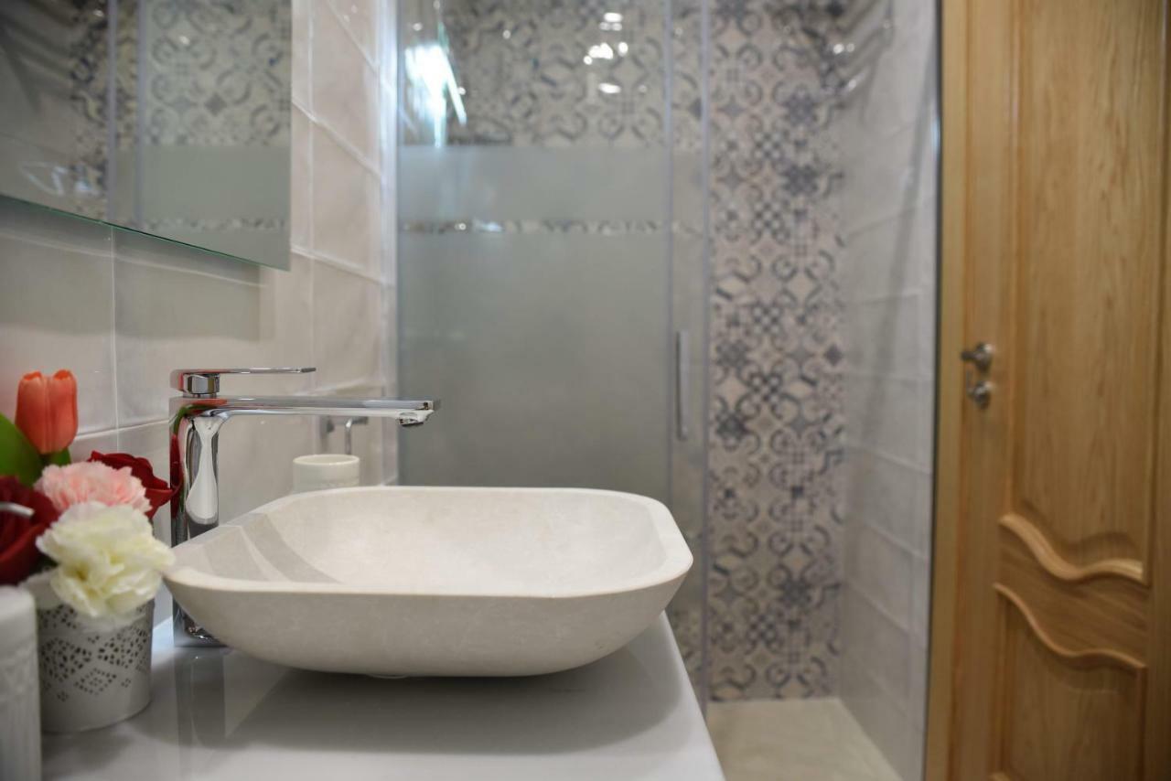 Cozy Apartment City Center Malaga Bagian luar foto